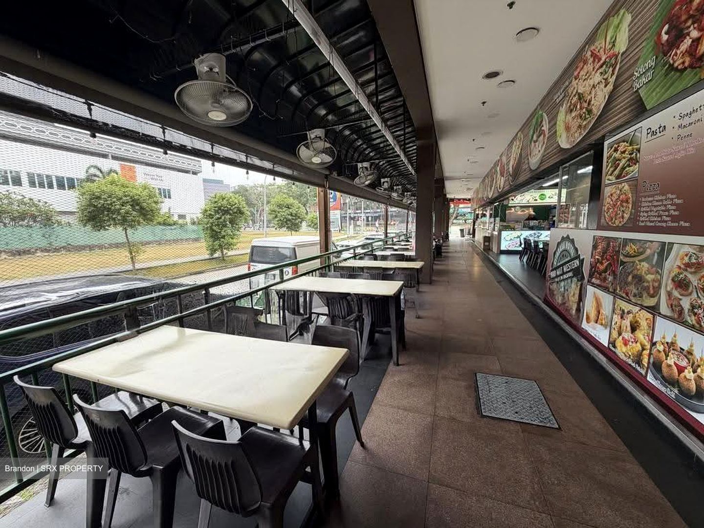 Tristar Complex (D15), Retail #619934551